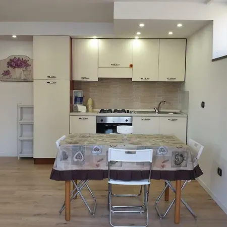 Mancinelli House